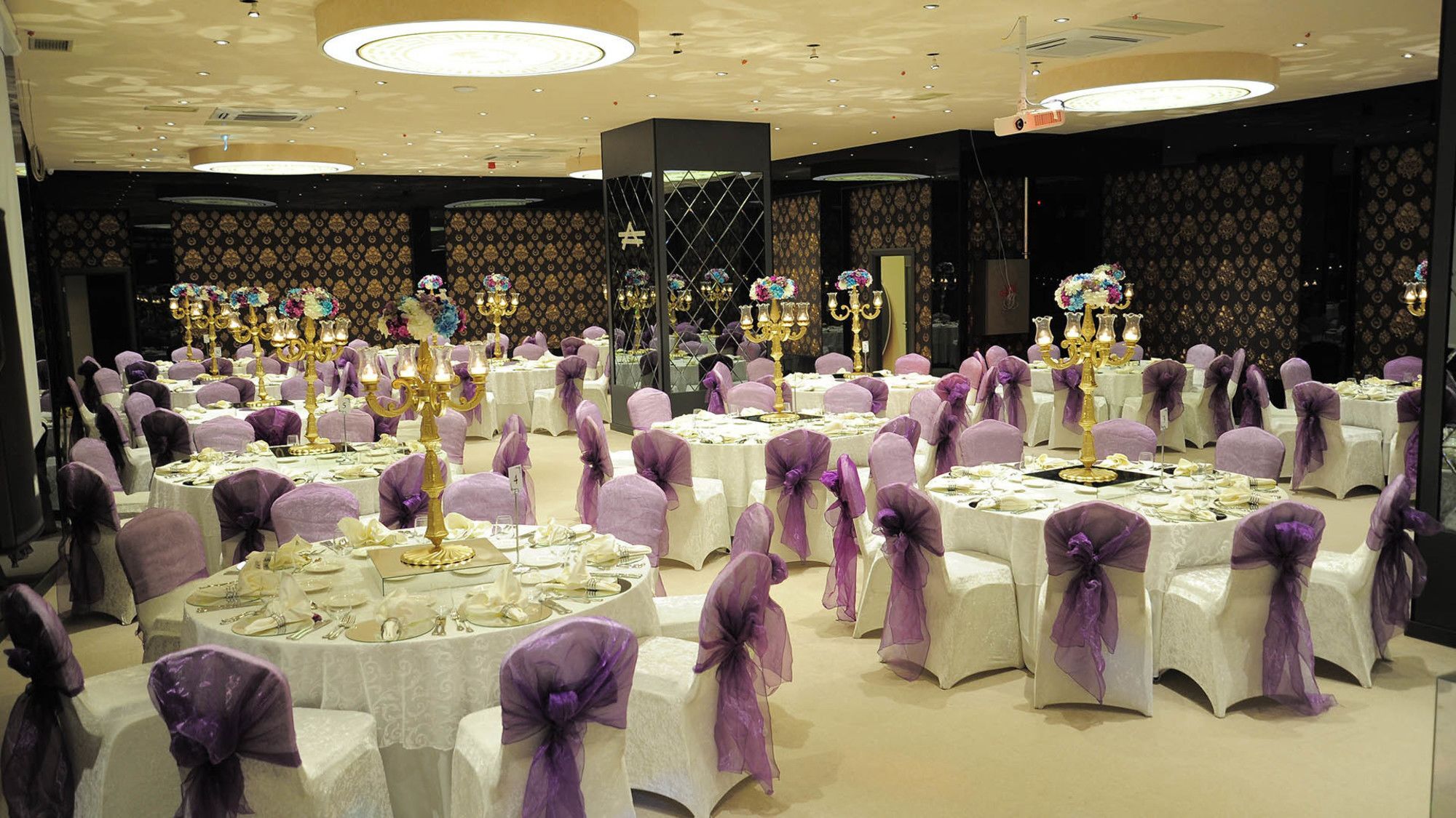 Готель Tryp By Wyndham Istanbul Sancaktepe Екстер'єр фото